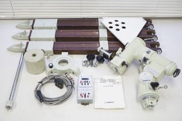[QS][A678431416] 高橋製作所 タカハシ EM-100 赤道儀 PD5-XY モータードライブ/三脚 等付属 現状品