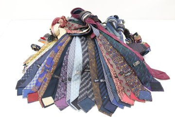 【200点】シャネル/グッチ/ディオール/エルメス/ヴェルサーチ/フェラガモ 等含 ノーブランド 色々 小物 紳士 ネクタイ まとめ売り 6105-MM