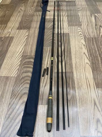 がまかつがまへらMⅢ 13 尺 ヘラ竿