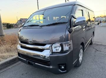 ハイエース　スパーGL ディーゼル2WD平成24ワイド/長く乗る方にお勧めします