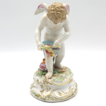 1円〜 Meissen アンティークマイセン ハートを結ぶキューピッド P139 リングラー ボタン剣 フィギュリン ※同梱不可 4450891