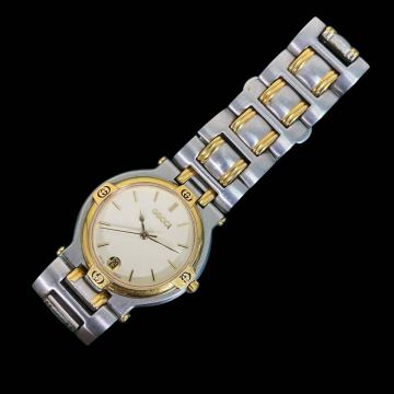 ★ GUCCI 9000M クォーツ 腕時計 シルバー色 オールドグッチ