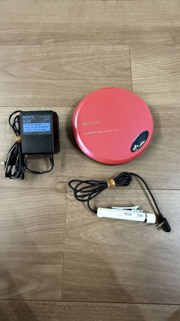 完動品！美品！Sony D-EJ775 CD Walkman レッド G-PROTECTION ACアダプター リモコン付き　CDウォークマン ポータブルCDプレーヤー