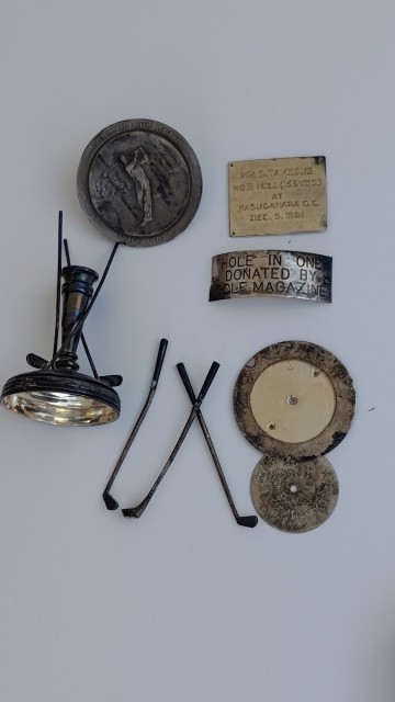 シルバー　silver SILVER トロフィー　刻印有　51グラム　刻印なし部分76グラム　銀製品 記念章　スクラップ