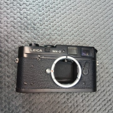 Leica M4-2 Black レンジファインダー ボディ フィルムカメラ ライカ M4 2 ブラック