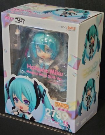 [中古] 初音ミク マジカルミライ 2015Ver. ねんどろいど[2739]『マジカルミライ 2015』// グッドスマイルカンパニー 状態(箱B/本体A)