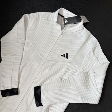 白Lサイズ　新品定価14300円　adidas golf アディダスゴルフ　メンズ　秋冬　ジャケットホワイト