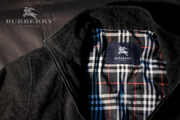 【正規品/極美品】バーバリーロンドン ウールジャケット M 黒 三陽商会 羊毛90% ノバチェック 裏地総柄 ブルゾン BURBERRY LONDON