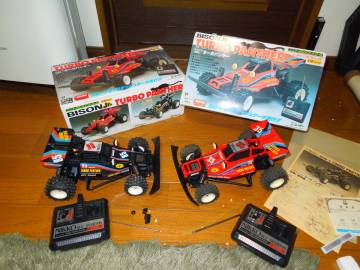 ニッコー BISON Jr TURBO PANTHER 1/16 赤黒 不動・年数経過使用品現状渡しジャンク