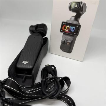 １ 円 DJI OSMO Pocket3 ジンバル アクション カメラ オズモ ポケット3 カメラ 撮影機器 現状品 個人保管品 動作確認〇 通電〇 11959
