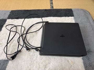PlayStation4 PS4 CUH-2000A ジェットブラック SONY【動作確認済み】配線コード付き　美品