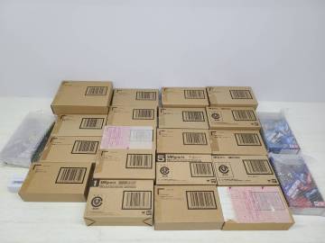 098-M94) 未開封品 S.H.Figuarts 仮面ライダービルド フィギュア まとめ売り 輸送箱 ラビットタンク グリスブリザード グリス 等