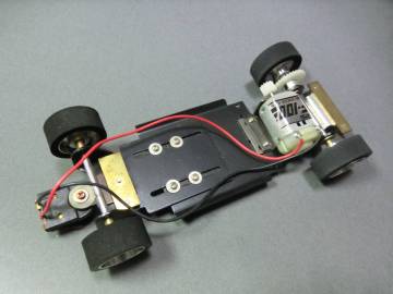 スロットカーシャーシ　ジャンク扱い　おまけ部品付き