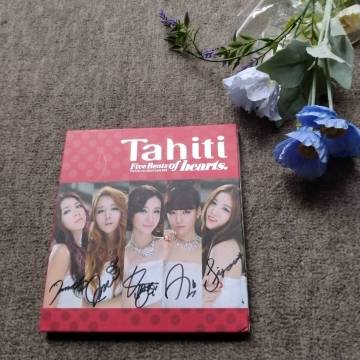 Tahiti タヒチ Five beats of hearts. The first mini album Love Sick 直筆サインCD 韓国
