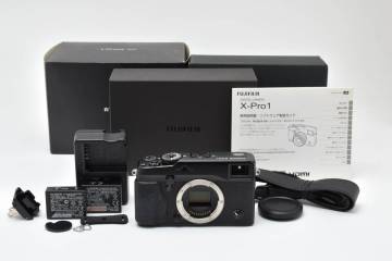 ★美品★ FUJIFILM 富士フイルム X-Pro1 ボディ ミラーレス一眼カメラ 初代X-Pro #3699