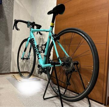 Bianchiロードバイク VIA NIRONE 7SORAモデル　18速