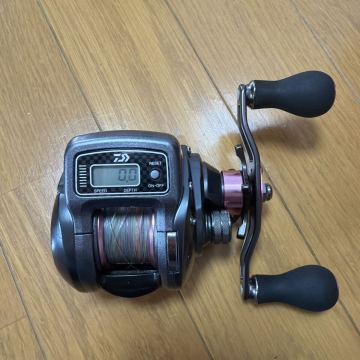 ★★★ダイワ 紅牙 ICS 103 右ハンドル KOHGA 回転不良★★★