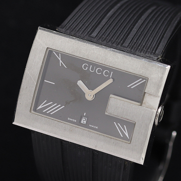 1円 稼働 グッチ Gレクタングル 100M QZ ブラック文字盤 メンズ腕時計 2000000 2NBG MST
