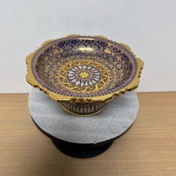 A0027R◆未使用◆ タイ　伝統磁器　ベンジャロン焼き　高台皿　置物　小物入れ　現状渡し◆長期保管品◆