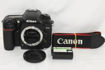 「みんカメ」529 Nikon ニコン D7500 ボディ デジタル 一眼レフ 動作確認済み