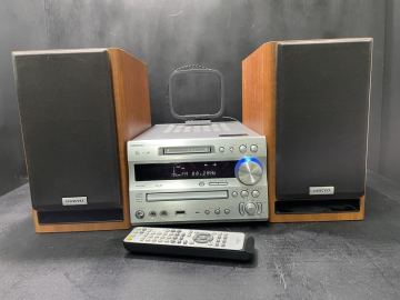 【現状渡し品】 ONKYO システムコンポ FR-N7XX 2012年製 CD MD ラジオ リモコン付 コンポ オーディオ機器