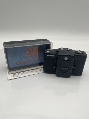 Y1【500円スタート】 LOMO LC-A コンパクトフィルムカメラ MINITAR 1 ロモ Lomography カメラ ブラック 本体 箱付き