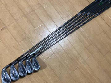 ・スピード発送 未使用 COBRA(コブラ) DARKSPEED アイアンセット トゥルーテンパー ELEVATE MPH 95 スチールシャフト FLEX-S ＃6-9、PW