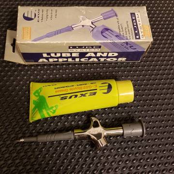 リューベ グリスガン　EXUS LUBE SYSTEM 箱入り 未使用品 made in Japan