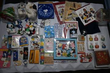 ★スヌーピー/SNOOPY/雑貨色々/総数６４点/腕時計/限定品有/新品未使用品/Z★