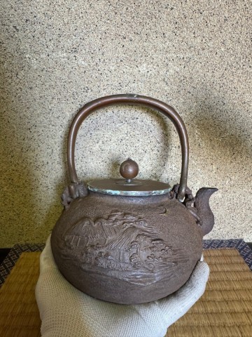 小振り 亀文堂 日本亀文　梅泉　 明治時代 銀象嵌　蝋型　 鉄瓶 煎茶道具