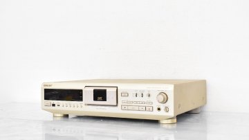 【 J 】1944 SONY DTC-ZE700 DATデッキ ソニー 3203231