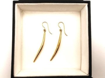 JORDAN SCHLANGER● ピアス 18K 金 ロングスティック メタルバー ドロップ フック エレガント シンプル/ゴールド/訳有/1円スタート/AY