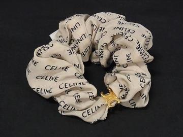 1円 ■美品■ CELINE セリーヌ トリオンフ シルク100% シュシュ ヘアゴム ヘアアクセサリー 髪留め レディース ベージュ系 FW2691