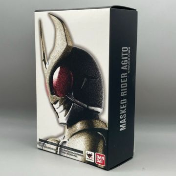 B3042【未開封】 バンダイ S.H.Figuarts 真骨彫製法 仮面ライダー アギト グランドフォーム