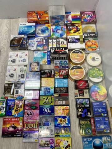 2/8★未使用 記録媒体 記録メディア など まとめ売り BD-R/CD-R/カセットテープ など【未使用品/現状品】