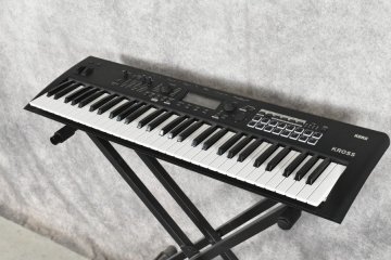 【C】KORG KROSS2-61 シンセサイザー コルグ ケース付属 3242020