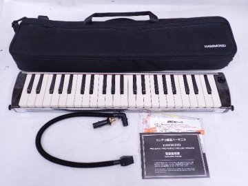 美品 HAMMOND/ハモンド ピックアップマイク内蔵 エレアコ鍵盤ハーモニカ PRO-44HPv2 アルト44鍵 ケース付 鈴木楽器 &forall; 74F60-1