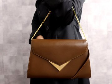 ●超美品●GIVENCHY SACS ジバンシィ●フラップ●カーフ レザー 本革●2way チェーン ハンド バッグ●ブラウン●ゴールド金具●Js65685