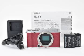 ★☆【動作OK！】 #2747067 FUJIFILM フジフィルム 富士フイルム ミラーレス一眼 X-A1 ボディ☆★