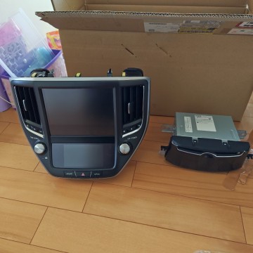クラウン210 ナビ　マルチモニター