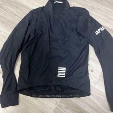 メンズ　Rapha ラファ PRO TEAM インサレーテッドジャケット　Mサイズ 黒