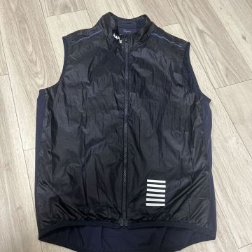 メンズ　Rapha ラファ プロチーム INSULATED GILET ジレ サイクルベスト　Mサイズ