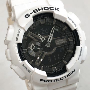 美品 CASIO カシオ G-SHOCK ジーショック 腕時計 GA-110GW-7AJF クオーツ カレンダー アナデジ ホワイト ブラック 電池交換済み 動作OK