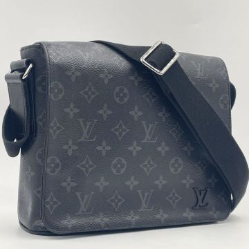 【極美品】LOUIS VUITTON ルイヴィトン モノグラム エクリプス ディストリクトPM ショルダーバッグ メンズ M45272 クロズボディバッグ