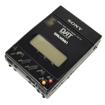 1円 SONY TCD-D3 ソニー DAT ウォークマン WALKMAN プレーヤー オーディオ機器 C232217