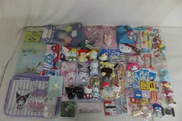 ◆◇静/サンリオグッズまとめ/80点以上/キティ/マイメロ/ケロケロケロッピィ/エコバック/サドルロック/フィギュア/mS-1584◇◆