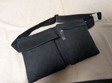 グッチ GUCCI GGシマ モノグラム 黒 ボディバッグ 1600