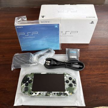 未使用 SONY PSP3000 メタルギアソリッド ピースウォーカー PSP3000 PSP