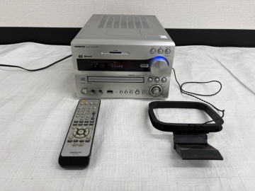Z333-W13-3339 ONKYO オンキョー NFR-9 CD/SD/USBレシーバー 通電確認済IG