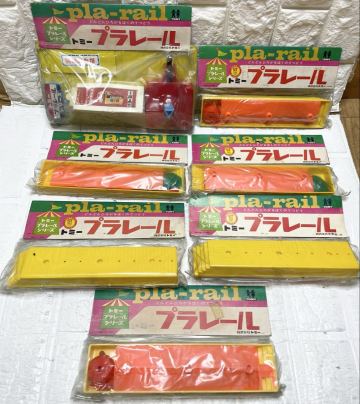 未使用☆未開封☆ 旧トミー 初期 プラレール 回転広告搭 駅 ホーム どんどんひろがるぼくのてつどう 情景部品 日本製 大量 まとめて 7点 K7